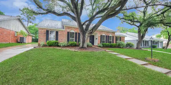 18319 Cape Bahamas Lane