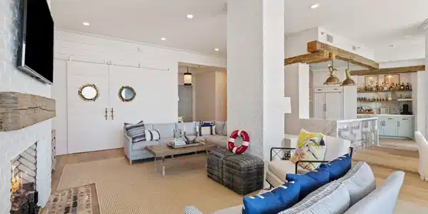 Image 3: Living room with fireplace and great flowing floor