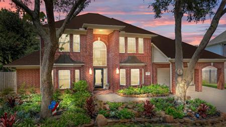 2408 Sawgrass Court