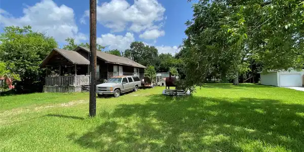 Image 4