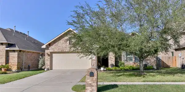 814 Fairway Drive
