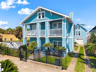 3520 Avenue S 1/2