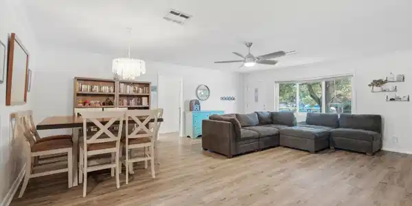 Image 3: The flooring here has been beautifully upgraded!
