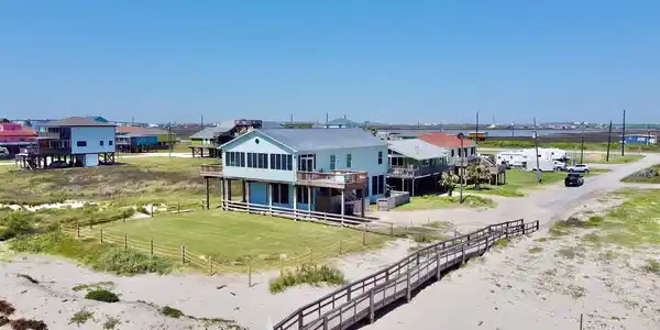 101 Saltgrass Avenue