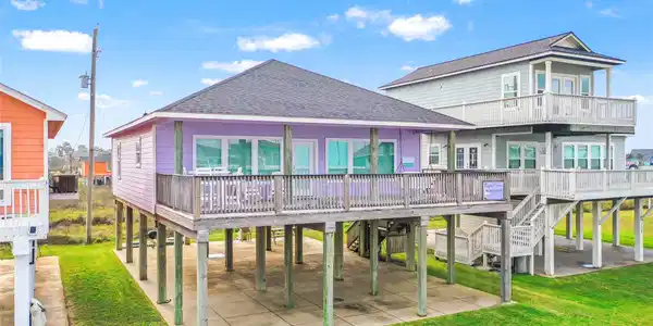 113 Mar Vista Court