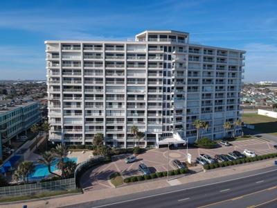 7700 Seawall Boulevard
