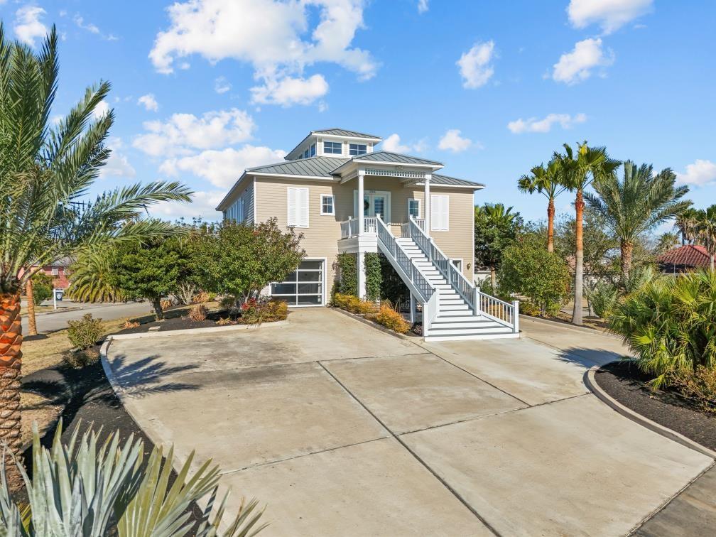 Image 2: AN EXTERIOR THAT HINTS AT THE THOUGHTFUL DESIGN AN