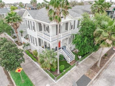 1601 Post Office Street