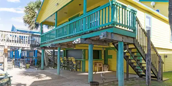 1321 Bay Drive