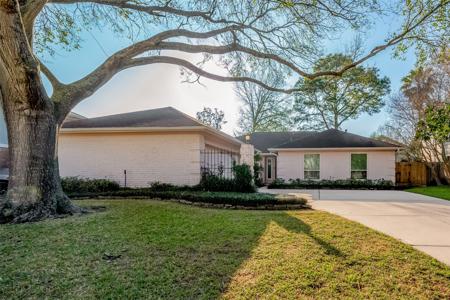 511 Lorie Lane