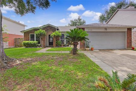 1730 Oak Valley Drive