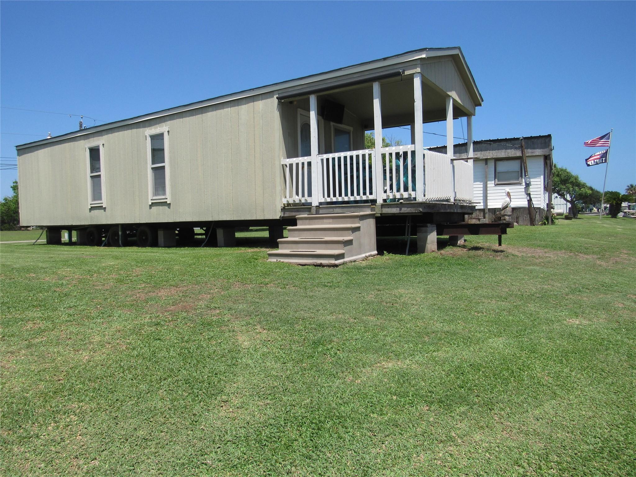 Image 2: SIDE VIEW