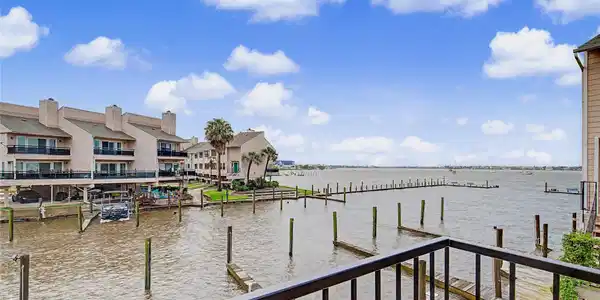 Image 3: THIS COULD BE YOUR VIEW EVERY DAY!