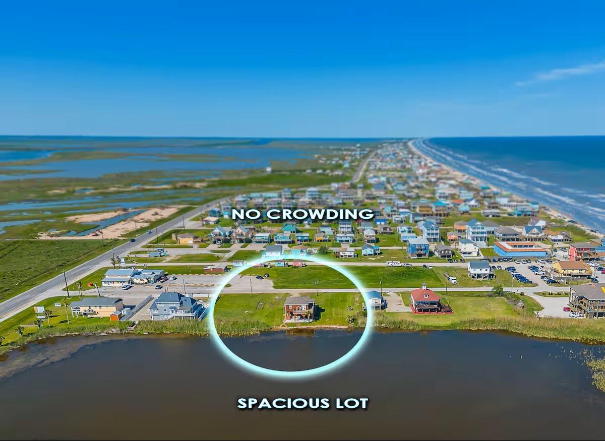 Image 2: This lot is on the beachside of 305 Francis Cove,