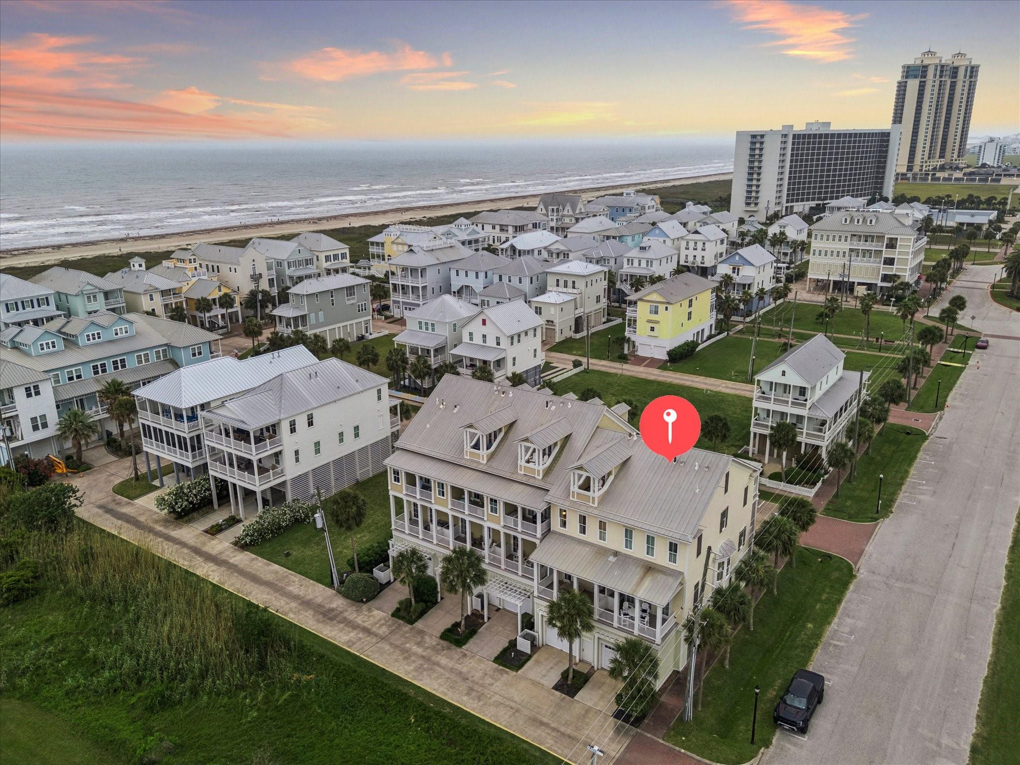 Image 2: 710 Positano is a spacious townhouse located in Ga