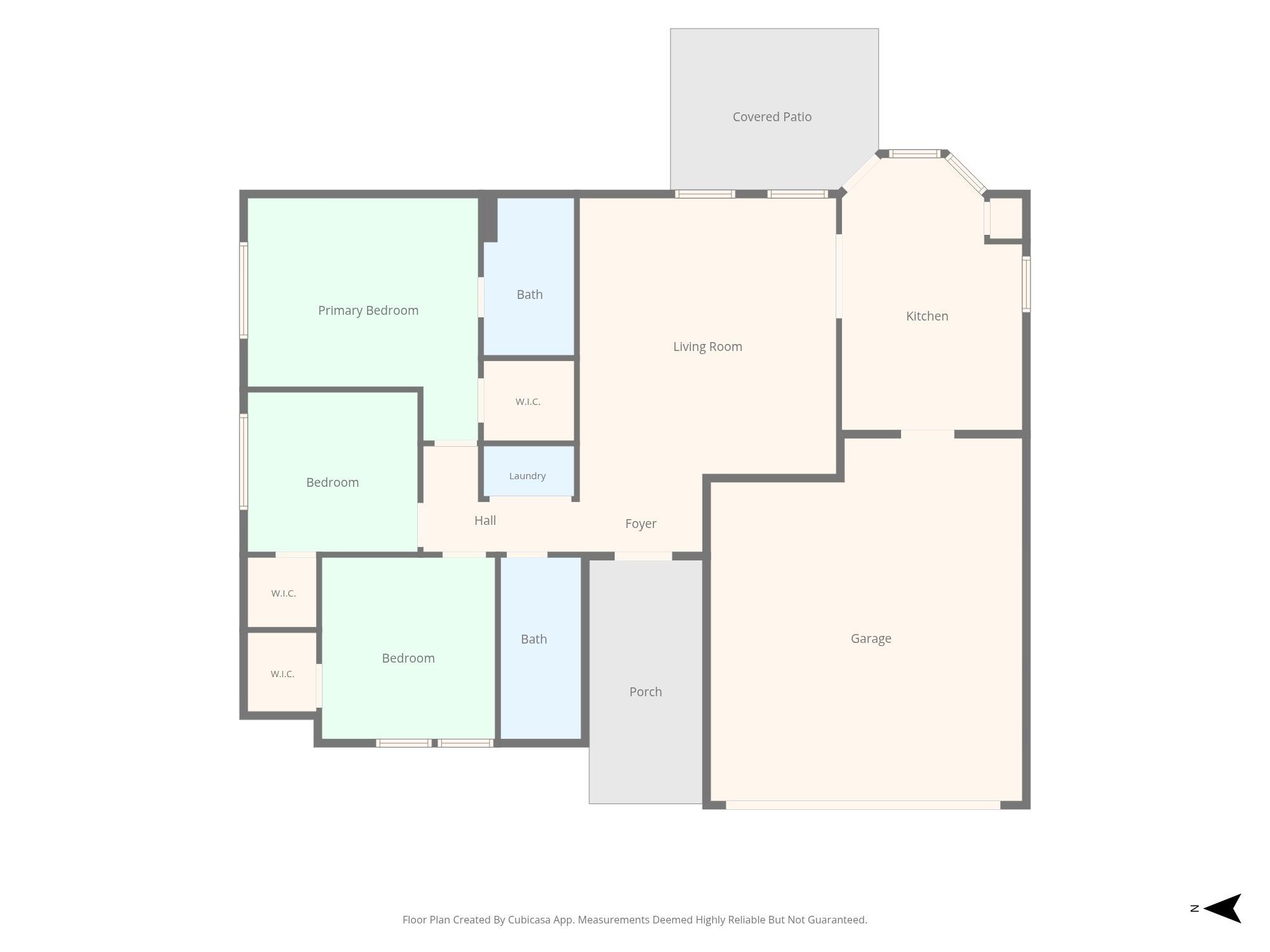 Image 4: Spacious living area with sleek hardwood floors, m