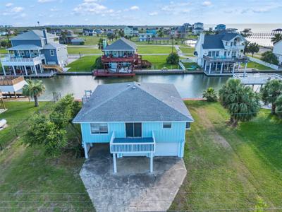 3813 Tradewinds Drive
