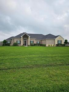 4526 Pineloch Bayou Drive