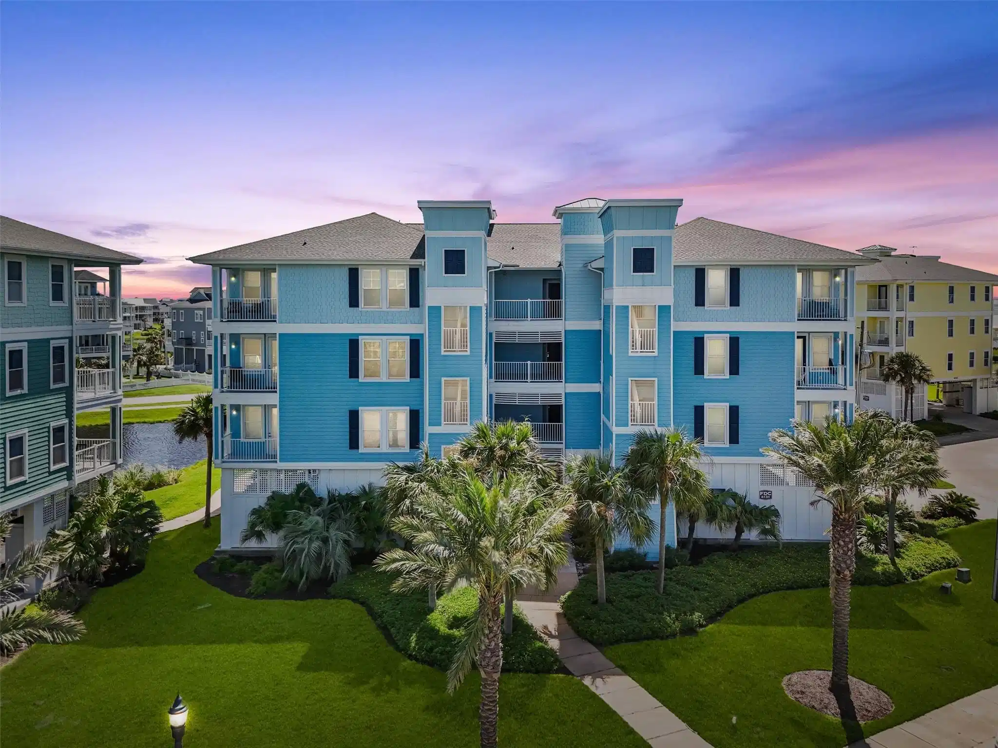 Image 1: This spacious 3-bedroom condo is located in a char