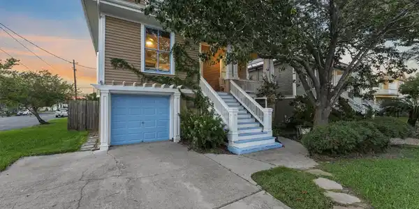 3628 Avenue O 1/2