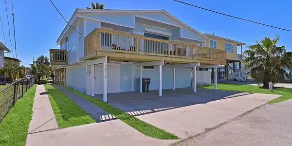 3822 Concho Key