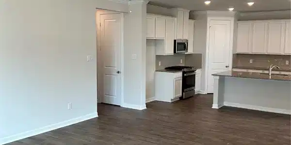 21 West Oak Dr