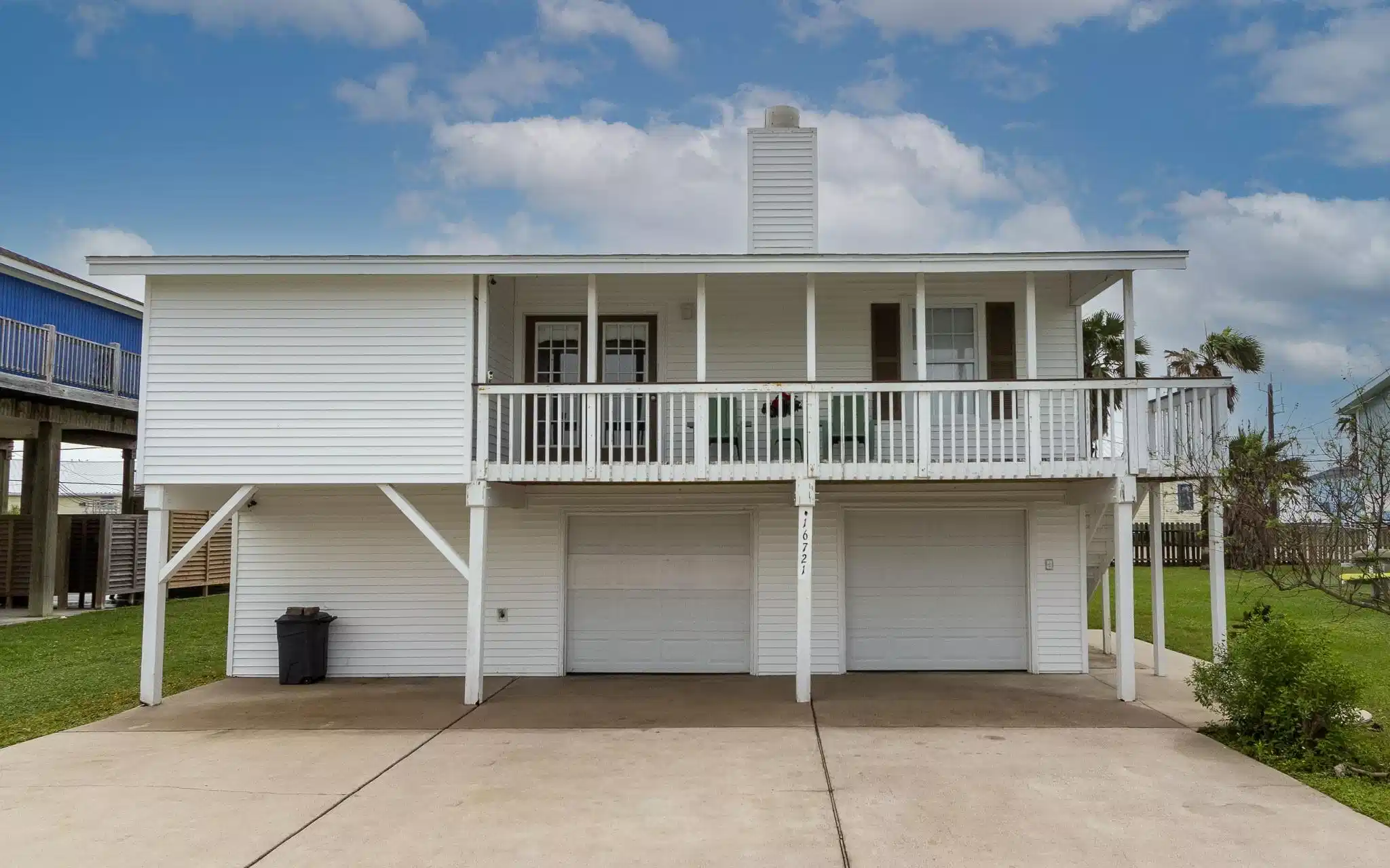 Image 1: Front view of property 16721 Edward Teach