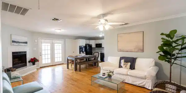 Image 4: HARDWOOD FLOORS THROUGHOUT  Gives this property a