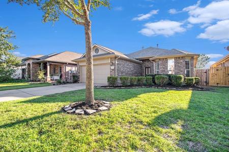 2315 Cantabria Lane
