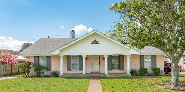 47 Adler Circle