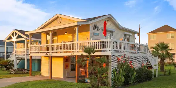 4119 Surf Drive