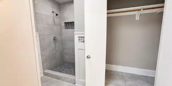 Image 3: Primary bath renovated to the studs - new toilet,