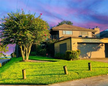 18244 Lakeside Lane