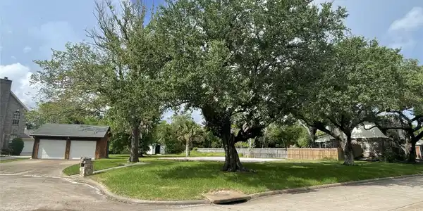 717 Quintana Roo Place