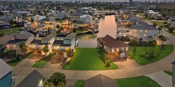 00 Bay Vista