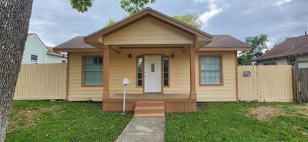 3205 Missouri Street
