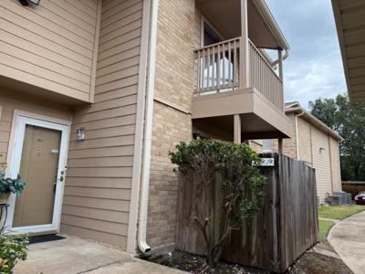 1505 Ward Road