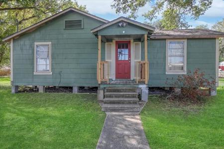 712 Stowell