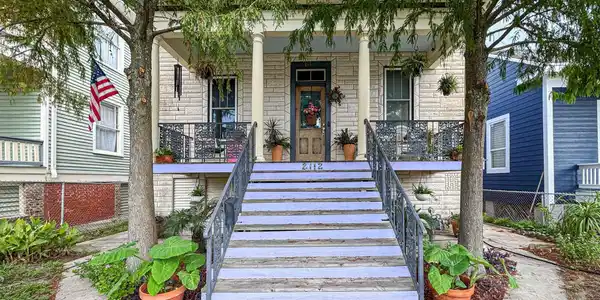 2112 Ursuline