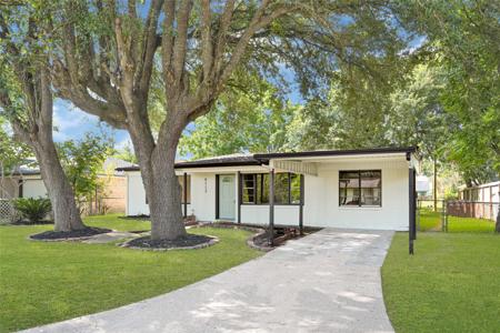 6113 Diamond Court