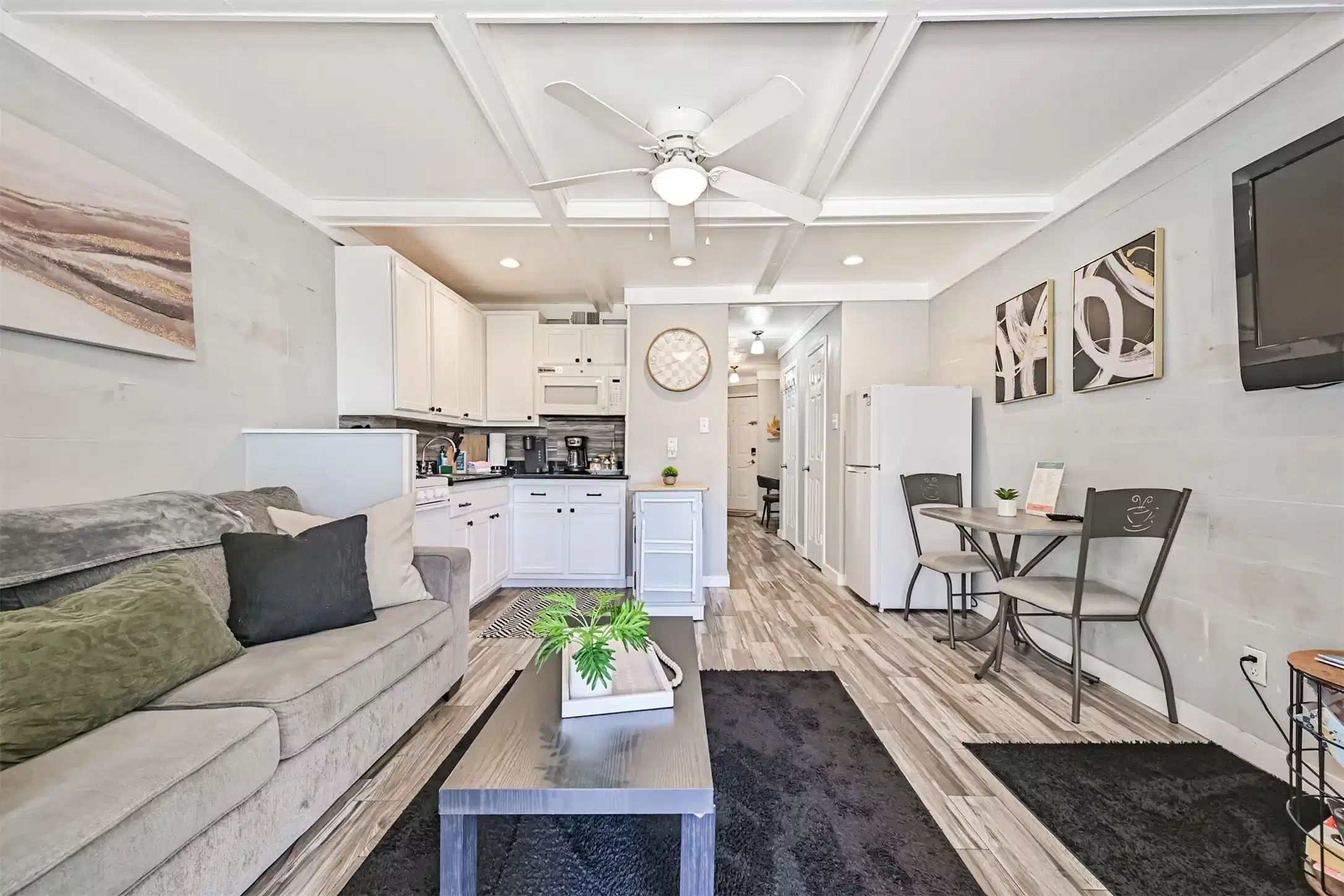 Image 1: Welcome to this turnkey furnished Short Term Renta