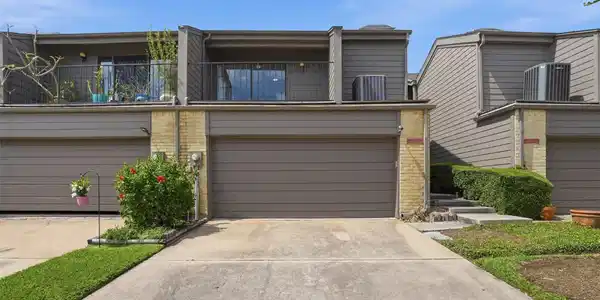 18024 Starboard Drive