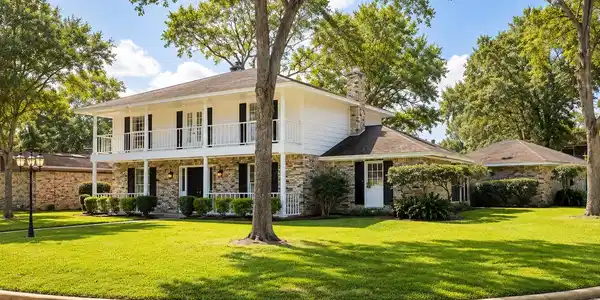 347 Forest Lake Drive