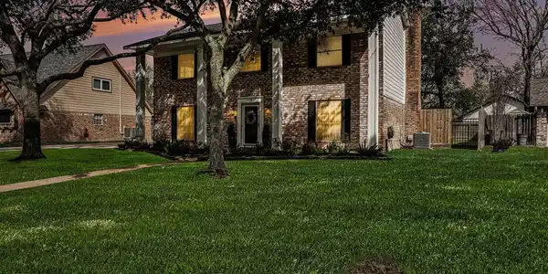 4119 Long Grove Drive