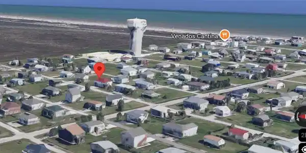 Image 2: Distance from Venados Cantina
