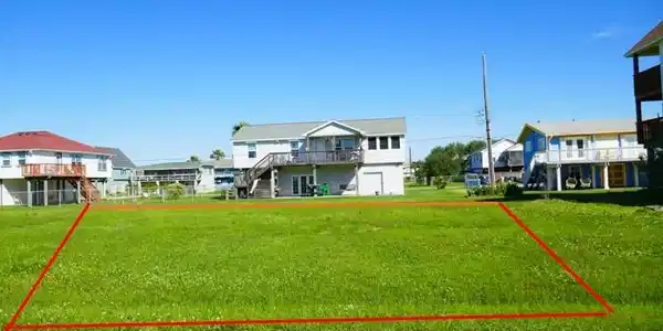 Image 3: Lot View