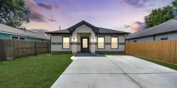516 Bolster Street