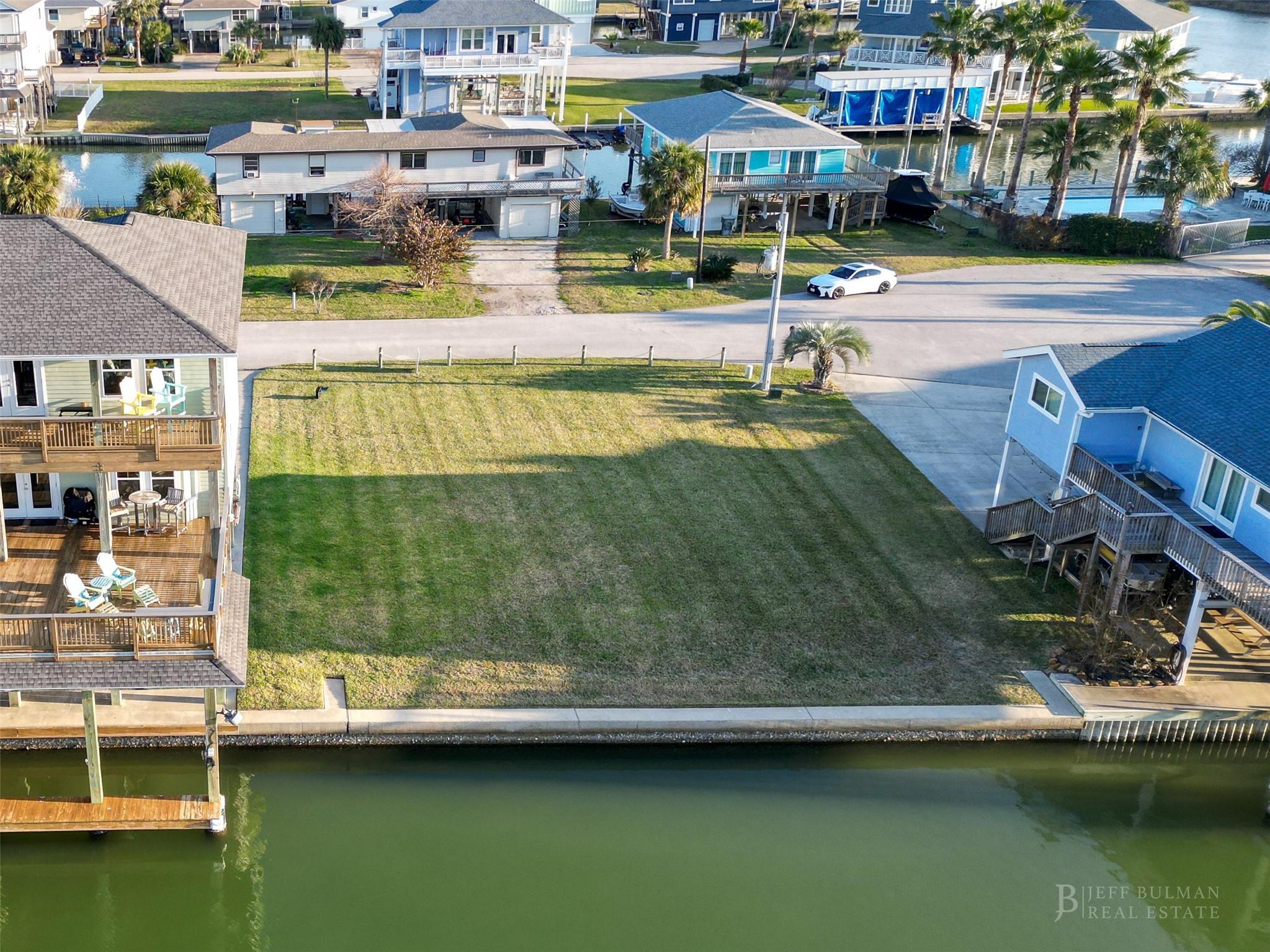 Image 3: AERIAL LOT VIEW