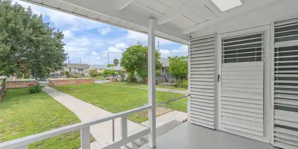 5319 Avenue O 1/2