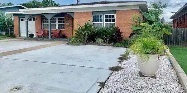 1114 Bayou Circle